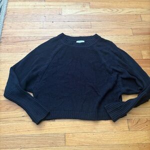 Evereve Navy Blue Open Knit Cropped Sweater Size Medium
